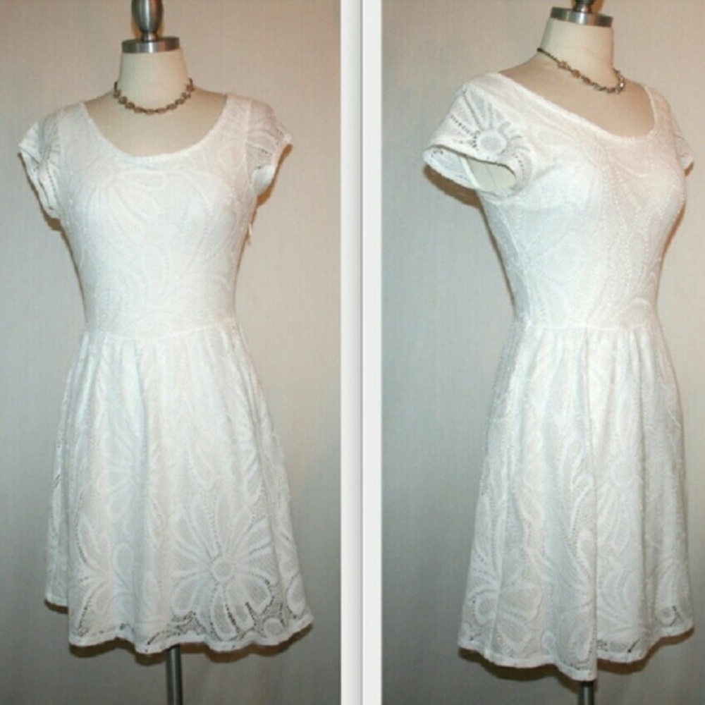 Anthropologie Deletta white crochet eyelit dress